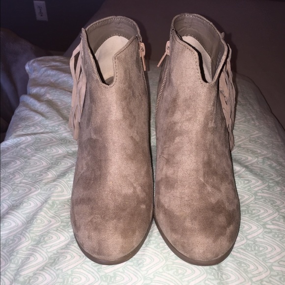 Bootie style with fringe. 3 and 1/2 inch heal - Picture 3 of 4