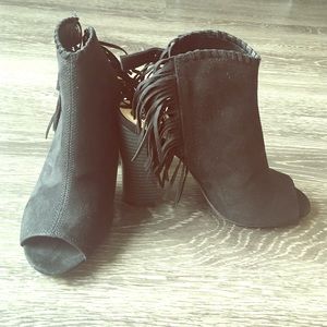Black Heeled Fringe Suede Ankle Boots