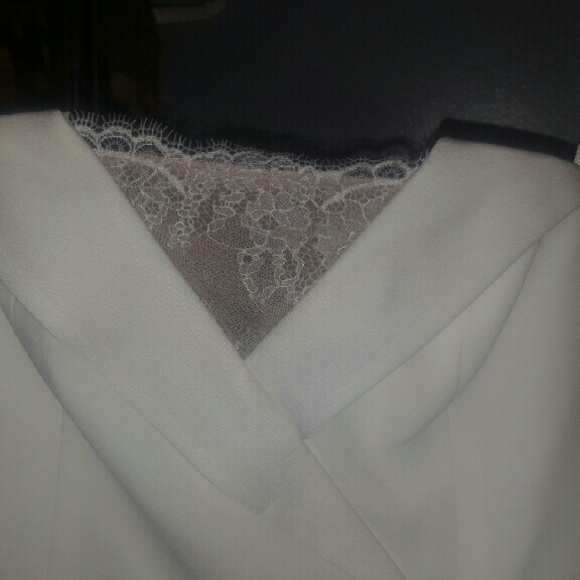 Bcbg white lace mini dress - Picture 3 of 3