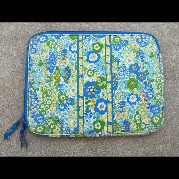 Vera Bradley laptop sleeve