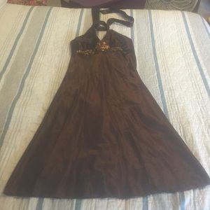brown dress size M