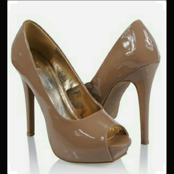 Forever 21 Shoes - Tan Patent Leatherette Peep Toe Platform Pumps