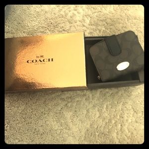 Beautiful Authentic COACH Wallet