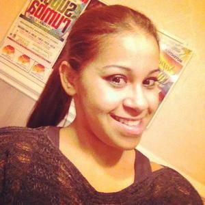 Meet your Posher, Lorena