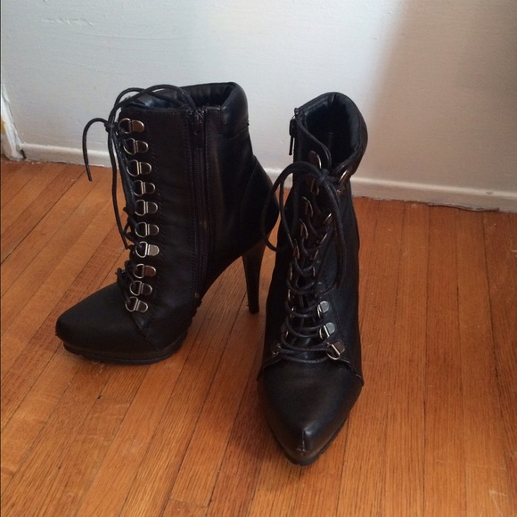 Black lace up tie up heeled BOOTS
