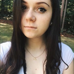 Meet your Posher, Kaitlyn