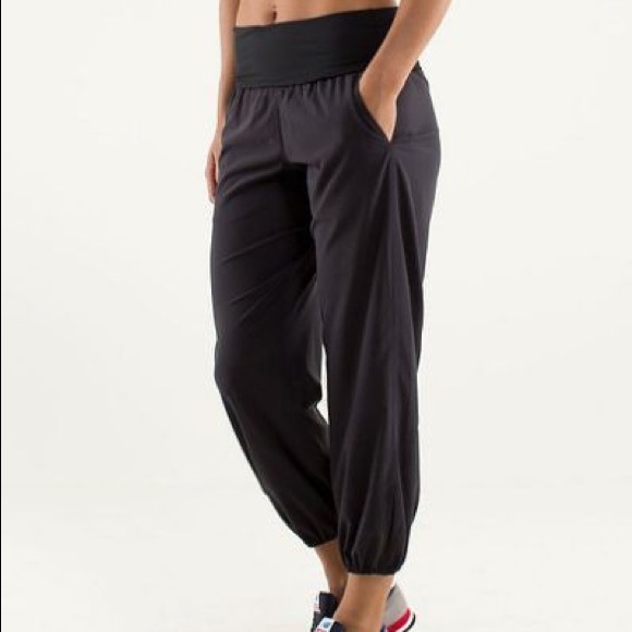 NWT Lululemon Om Pant