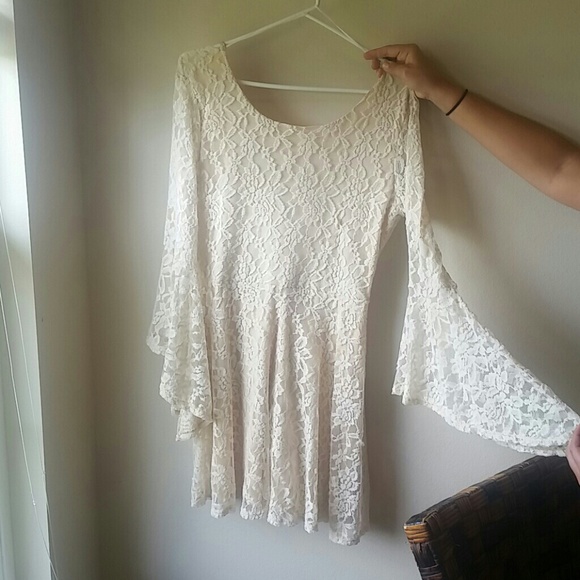 Perfect fall lace 3/4 sleeve dress