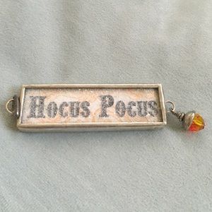 Jewel Kade "Hocus Pocus" charm