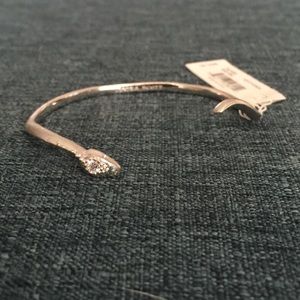Snake bracelet