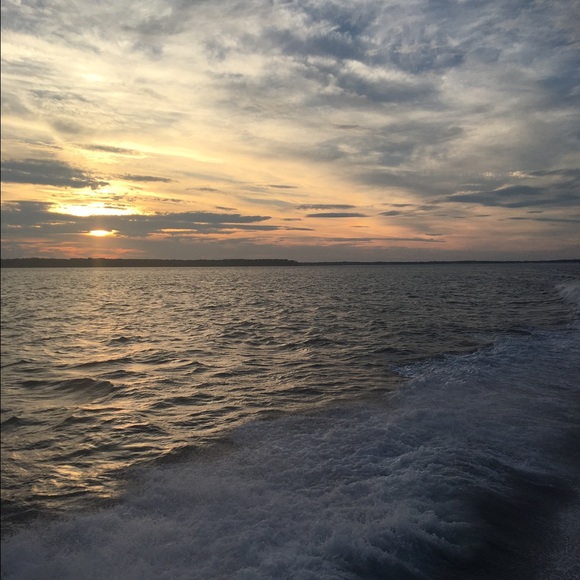 Meet your Posher, Courtney