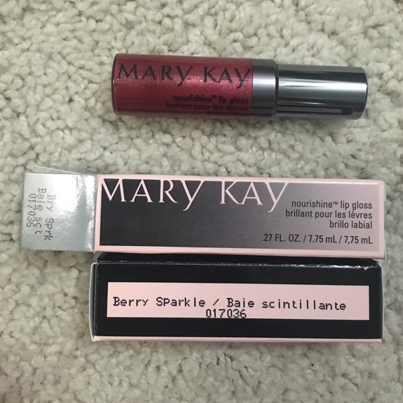 Mary Kay nourishine lip gloss Berry sparkle