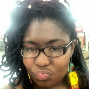 Meet your Posher, Jasmine