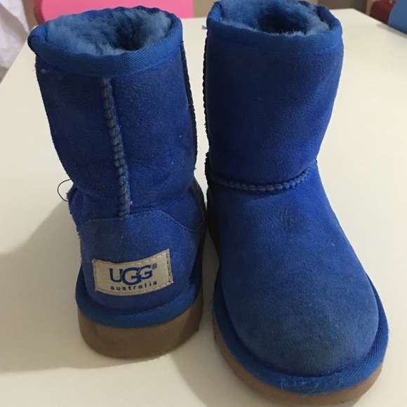 ugg boots child size 9 ugg boots child size 9