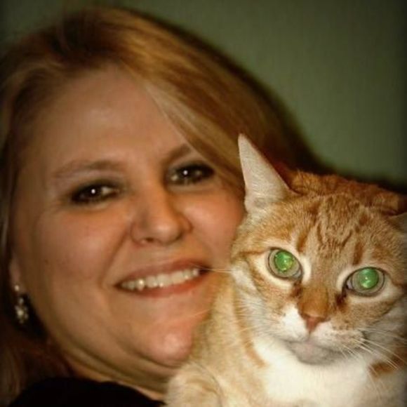 Meet your Posher, Laurie - Picture 1 of 1