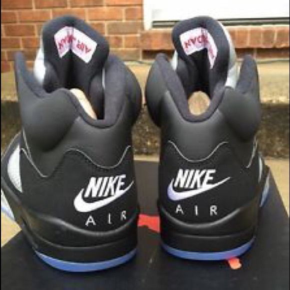 🔴SOLD!🔴NEW Men's Jordan Retro 5's - Size 10 - Picture 3 of 3