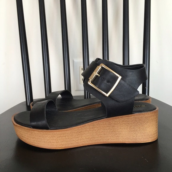 Mossimo Flatform Sandals