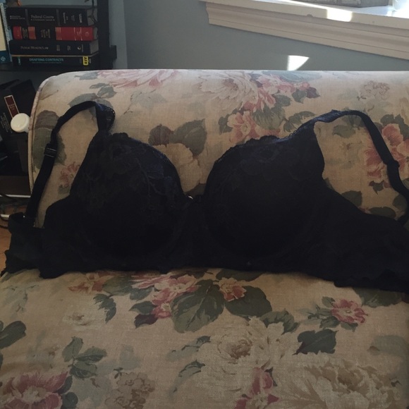 PRICE DROP Body by Victoria black lacy bra 36DD