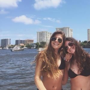 Meet your Posher, Isabella