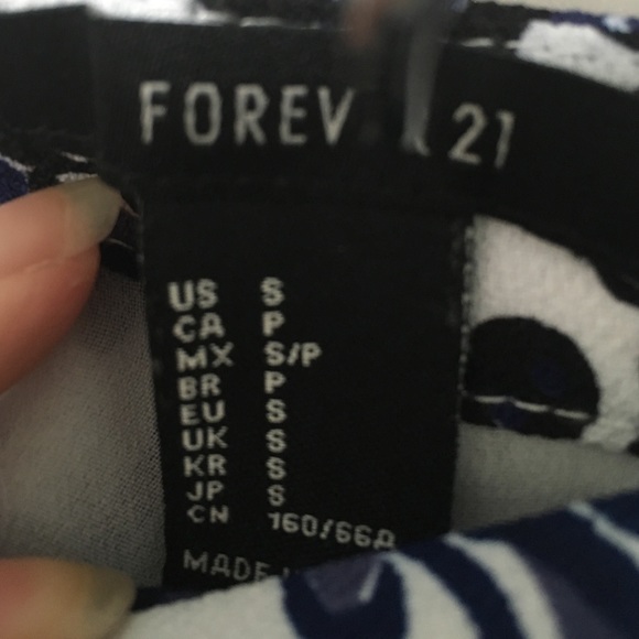 Patterned Shorts - Picture 2 of 2