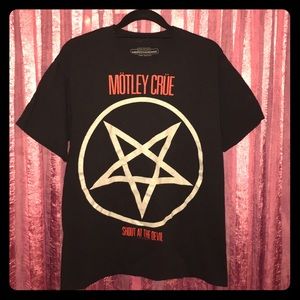 Motley Crue concert tee