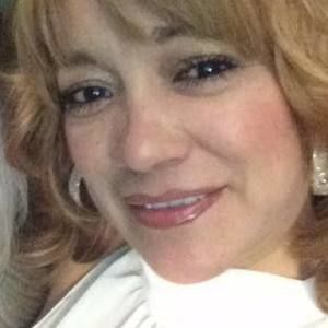 Meet your Posher, Yolanda