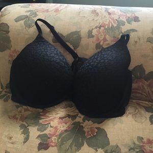 RESERVED VS Pink front close push-up bra cage back