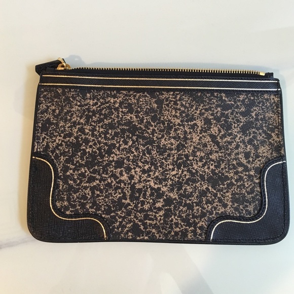 NWOT Authentic Prada clutch 1 left!! - Picture 3 of 4