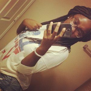 Meet your Posher, Yasmin