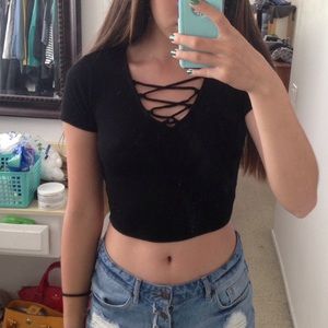 Like new crossed croptop