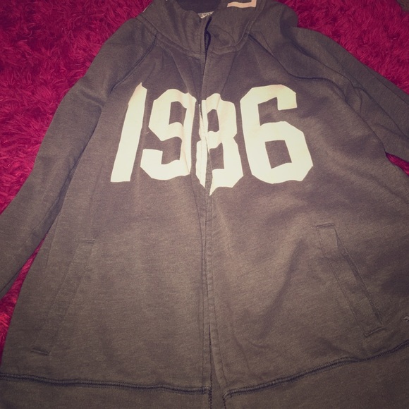 Slightly worn. PINK jacket!!