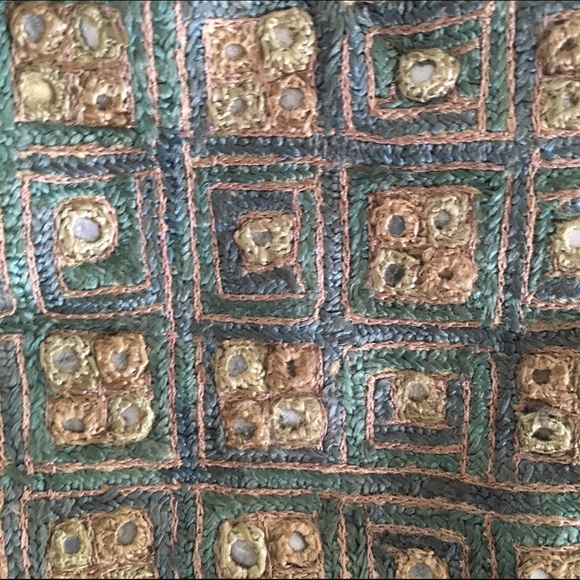 Embroidered boho evening bag - Picture 2 of 4