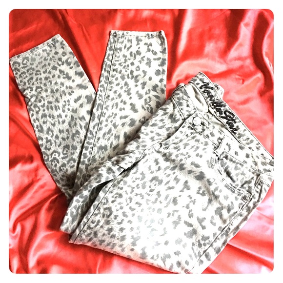 Vanilla Star Leopard print jeans