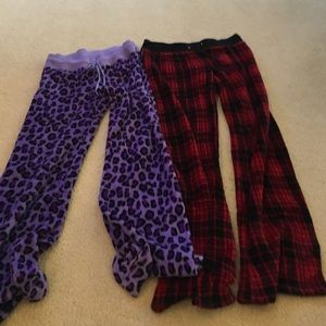 Derek Heart fuzzy pajama bottoms