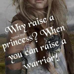 Meet your Posher, Adelita