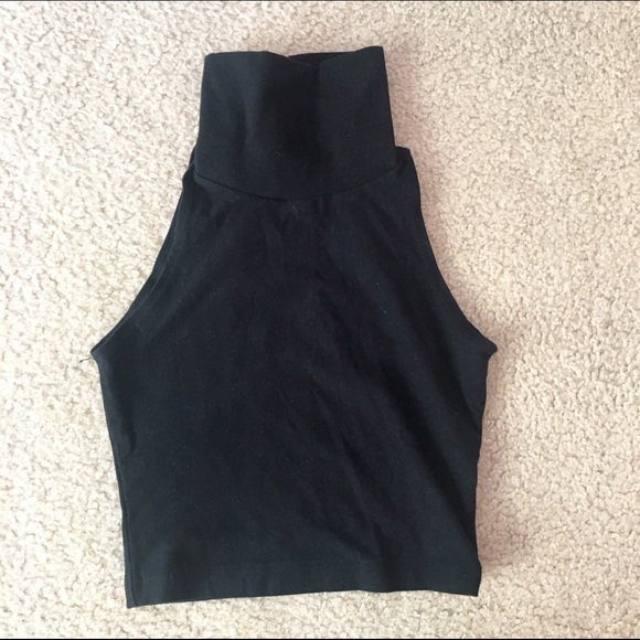 Cropped black turtleneck tank