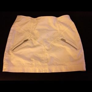White Armani exchange skirt
