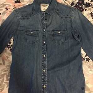 American Eagle Denim Button Down Shirt