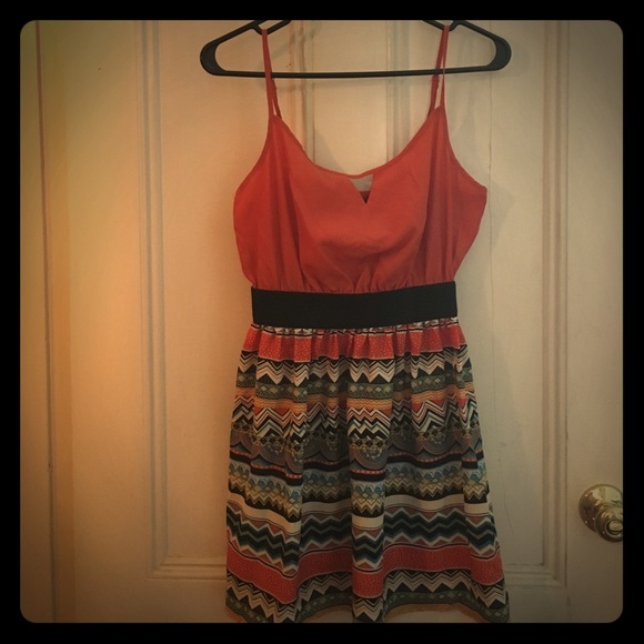 Trixxi Dresses & Skirts - Aztec print dress
