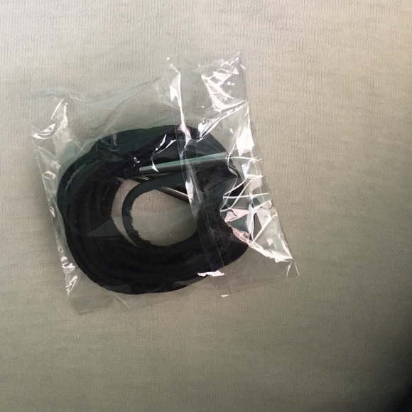 Black Suede Tie Choker - Picture 6 of 6