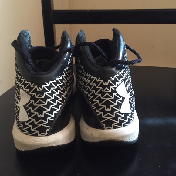 Good condition 8/10. Taking appropriate offers. - Picture 2 of 3