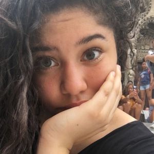 Meet your Posher, Marcela