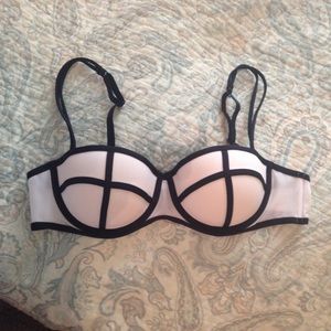 Triangl bra/bathing suit