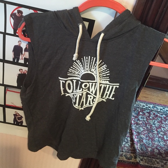 Hooded Tank Follow the Stars
