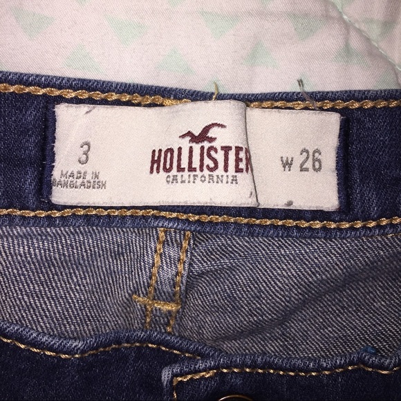 Hollister short shorts! - Picture 2 of 3
