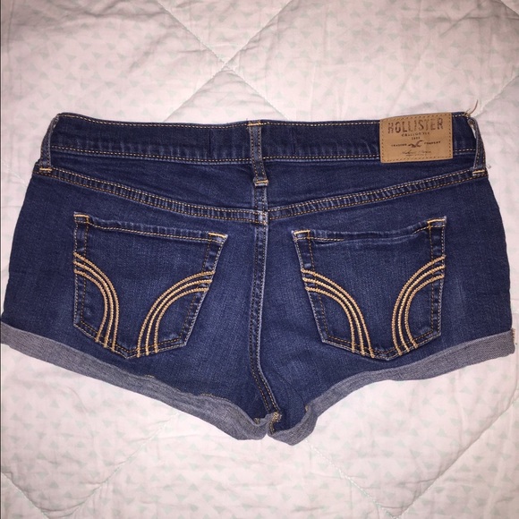 Hollister short shorts! - Picture 3 of 3