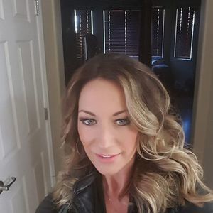 Meet your Posher, Becca