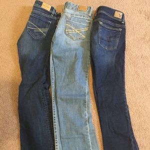 3 pairs of AE & Aeropostale jeans