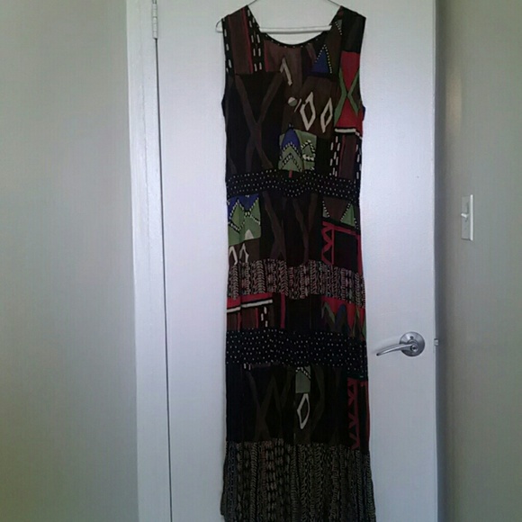 Dress - Picture 3 of 4