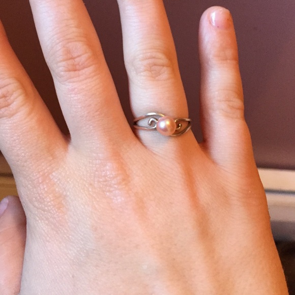 Pink pearl ring - Picture 3 of 3